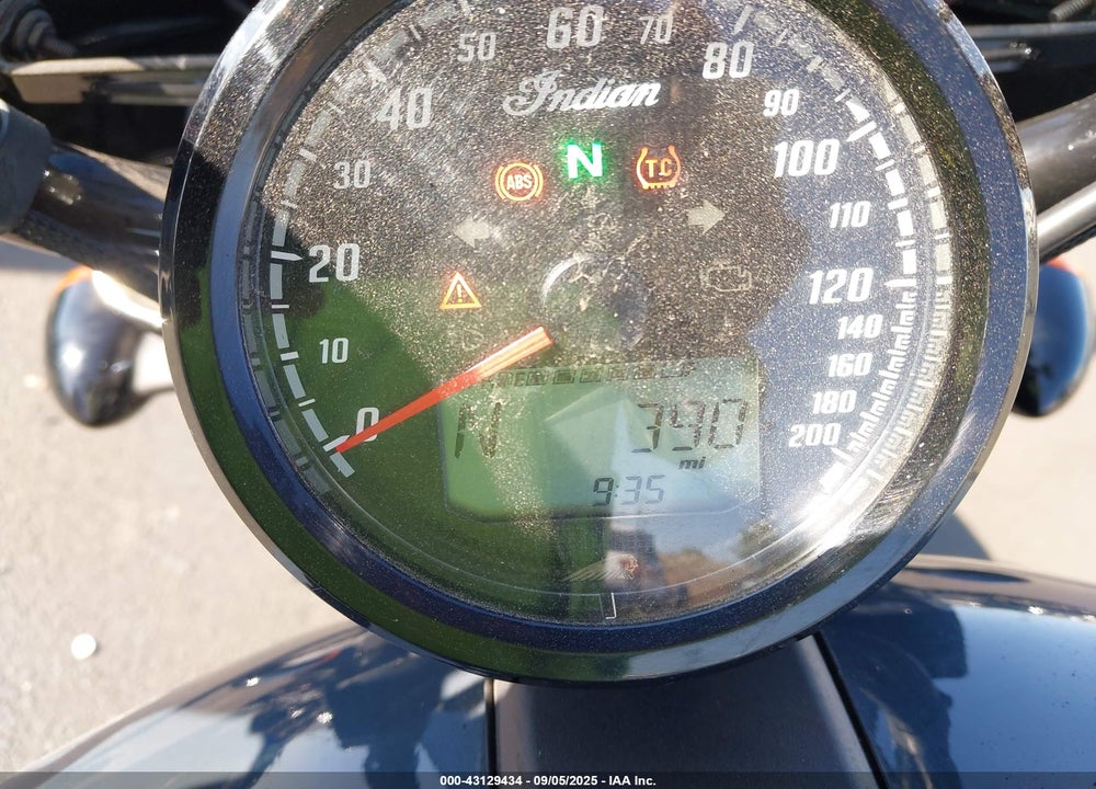 2025 INDIAN MOTORCYCLE CO. SPORT SCOUT SIXTY LIMITED VIN: 56KSSC617S3207873
