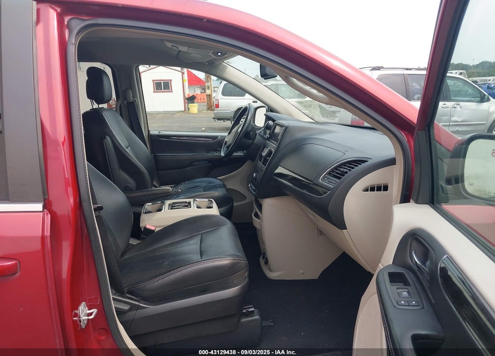 2012 CHRYSLER TOWN & COUNTRY VIN: 2C4RC1BG3CR425074