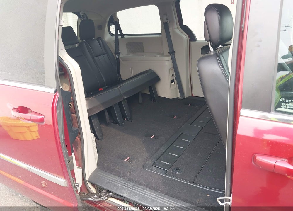 2012 CHRYSLER TOWN & COUNTRY VIN: 2C4RC1BG3CR425074