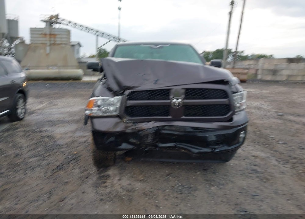 2015 RAM 1500 VIN: 1C6RR7LM3FS533324