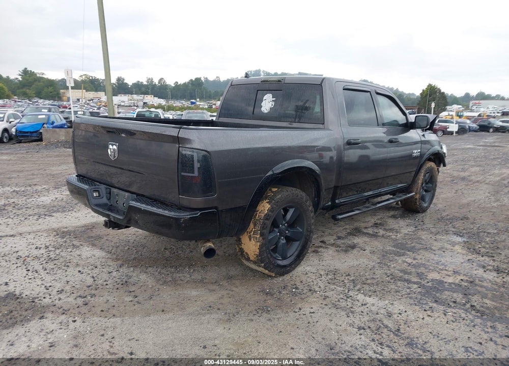 2015 RAM 1500 VIN: 1C6RR7LM3FS533324
