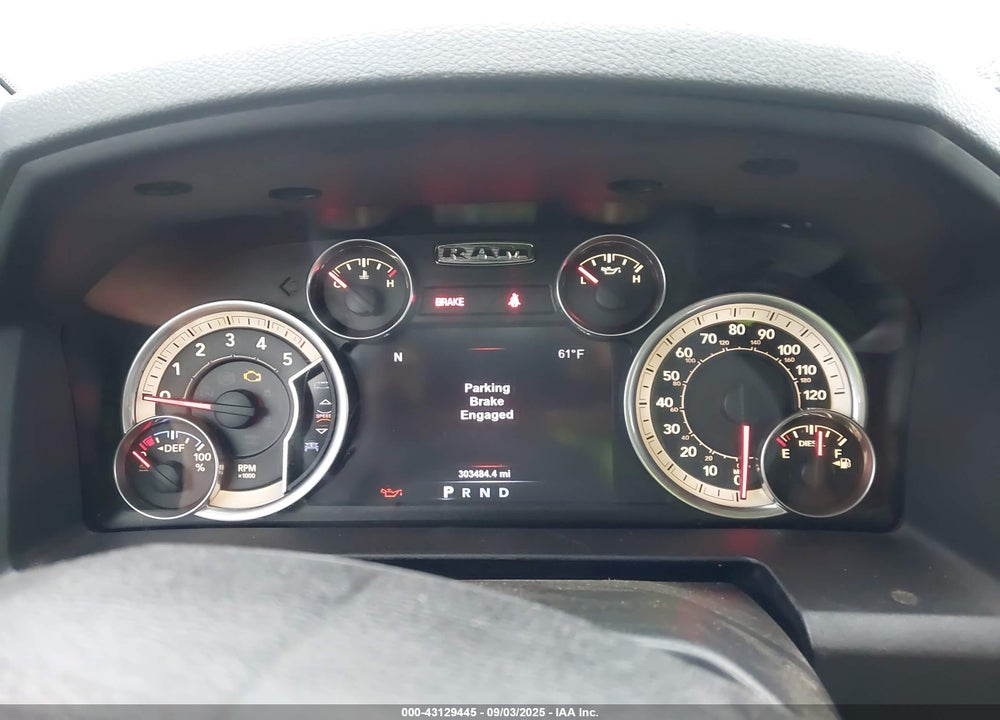 2015 RAM 1500 VIN: 1C6RR7LM3FS533324