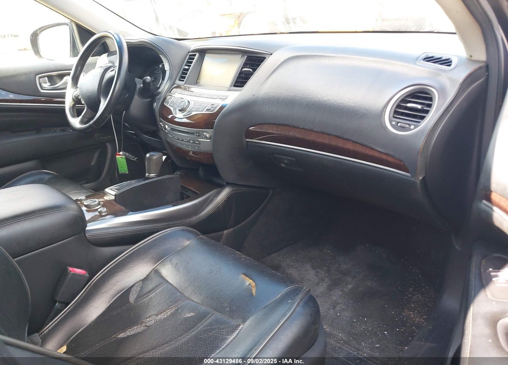 2013 INFINITI JX35 VIN: 5N1AL0MN8DC302217