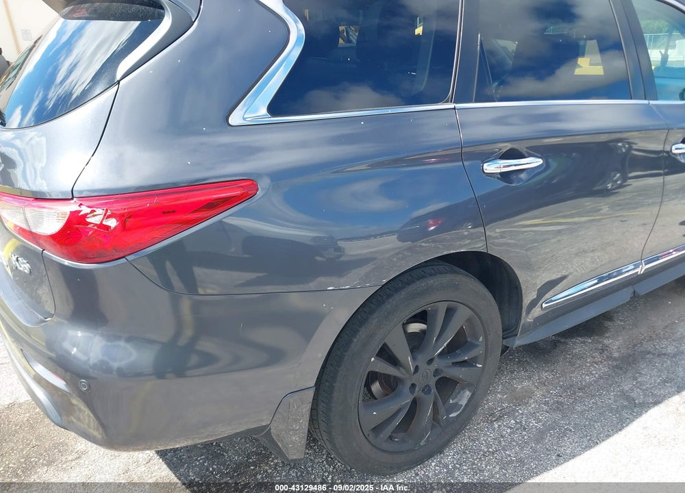 2013 INFINITI JX35 VIN: 5N1AL0MN8DC302217