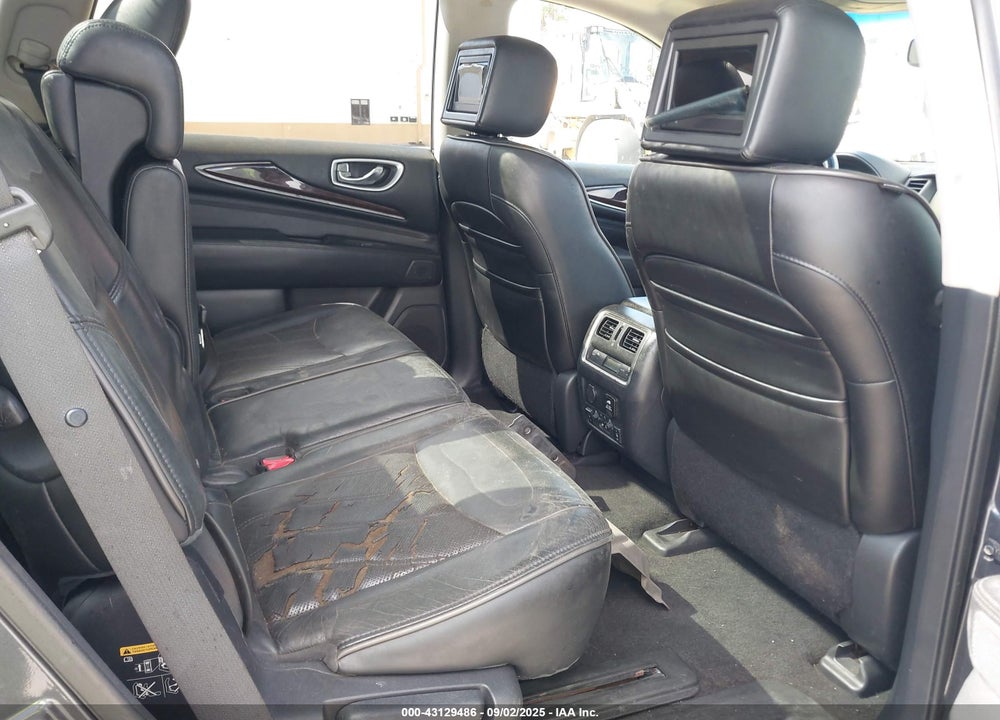 2013 INFINITI JX35 VIN: 5N1AL0MN8DC302217