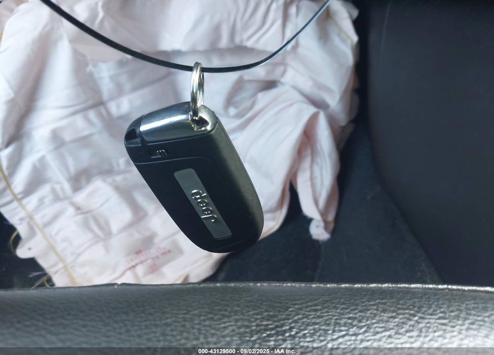 2019 JEEP COMPASS VIN: 3C4NJDBB6KT836314