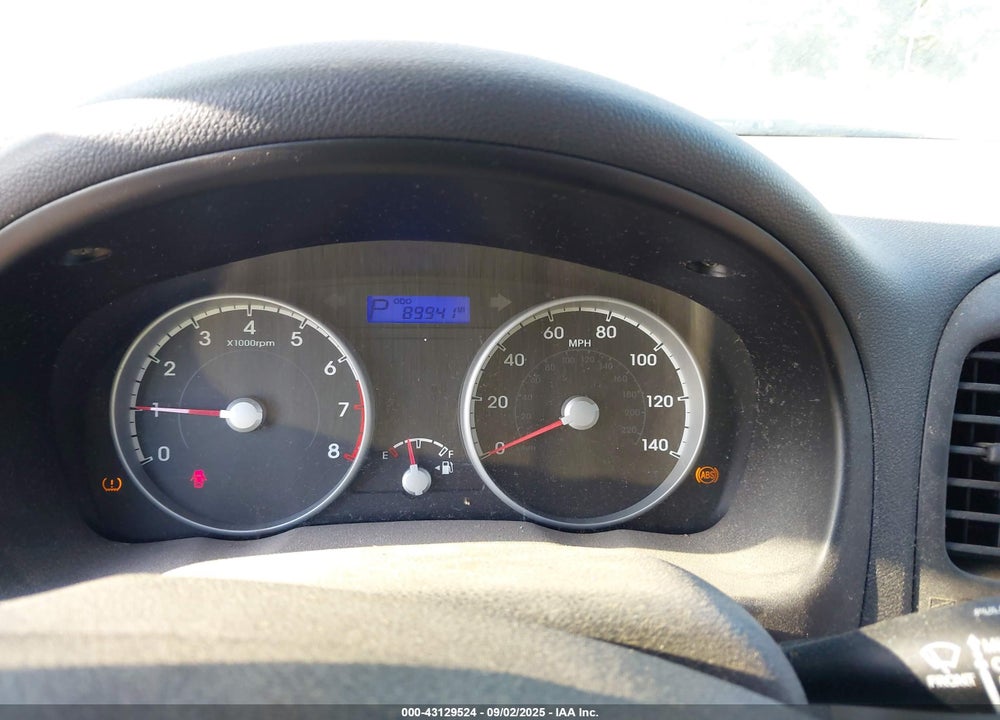 2010 HYUNDAI ACCENT VIN: KMHCM3AC4AU159864