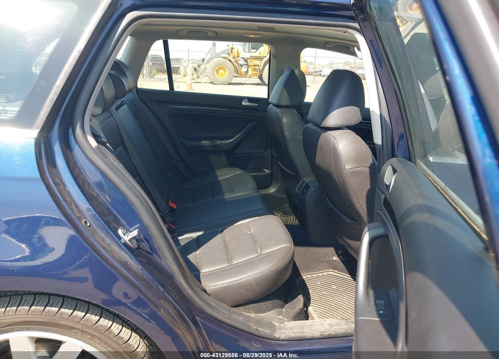 2014 VOLKSWAGEN JETTA VIN: 3VWPL7AJ9EM623334