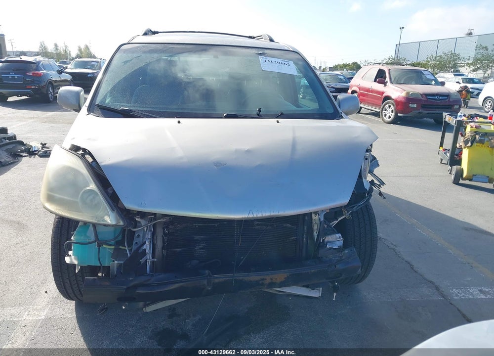 2005 TOYOTA SIENNA XLE VIN: 5TDZA22C35S312180