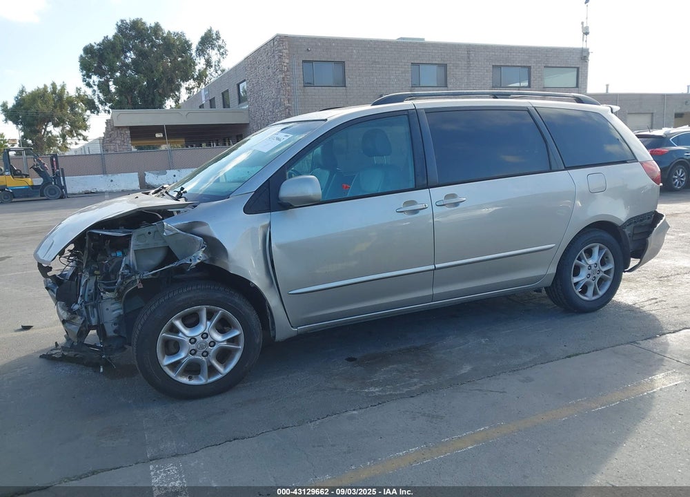 2005 TOYOTA SIENNA XLE VIN: 5TDZA22C35S312180