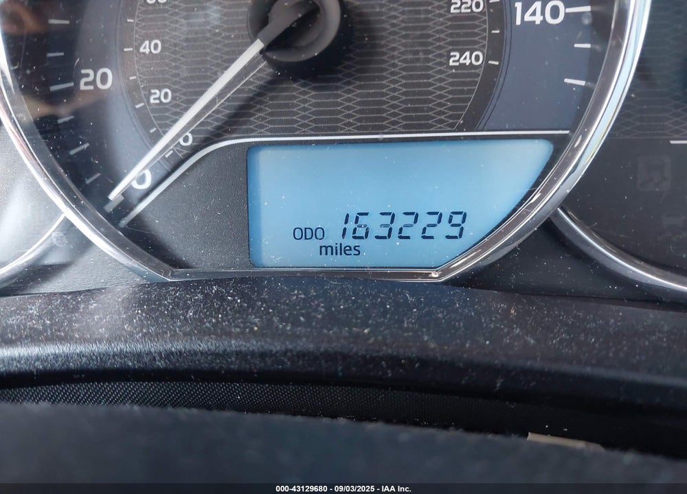2015 TOYOTA COROLLA VIN: 5YFBURHE2FP244135