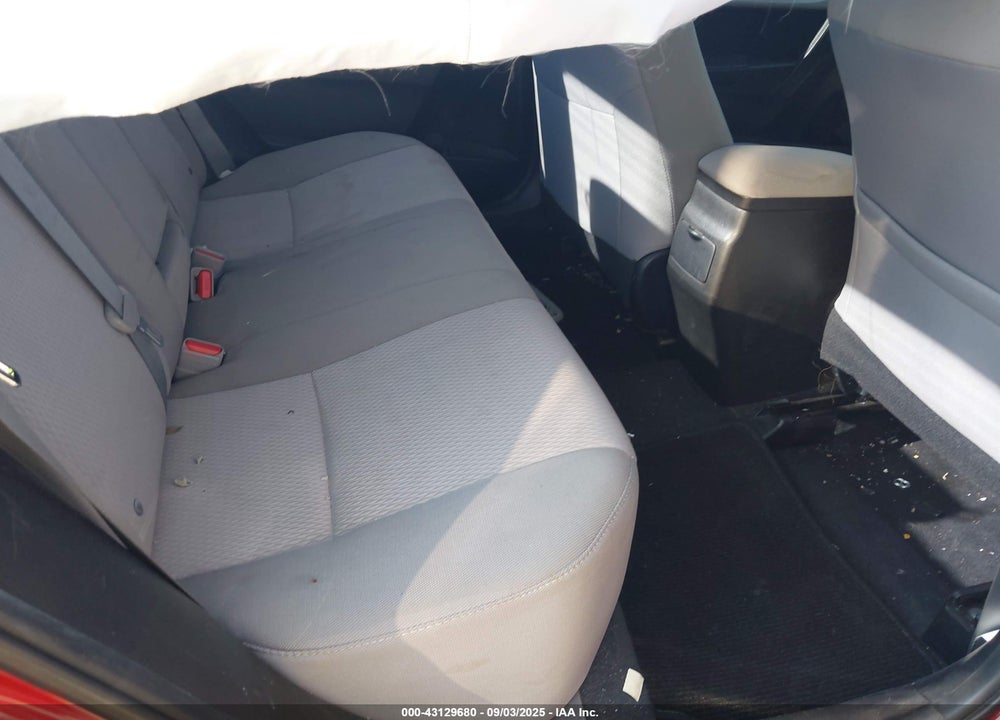 2015 TOYOTA COROLLA VIN: 5YFBURHE2FP244135