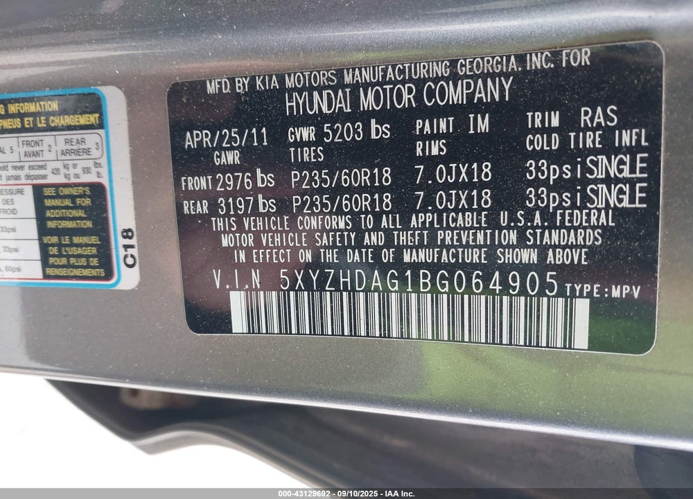 2011 HYUNDAI SANTA FE VIN: 5XYZHDAG1BG064905