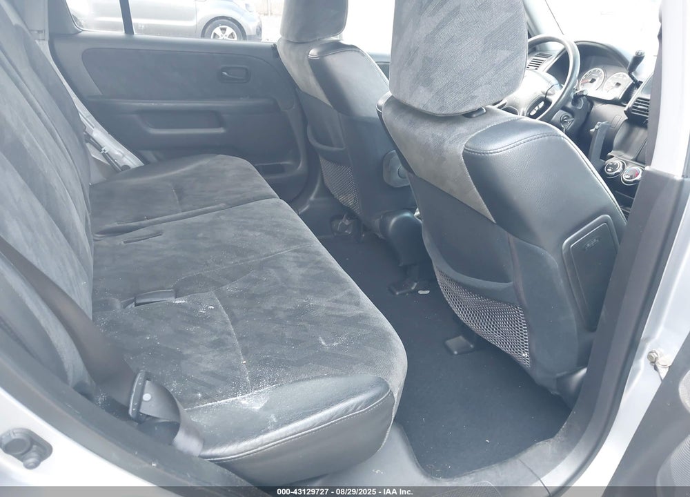 2002 HONDA CR-V EX VIN: JHLRD78802C018615