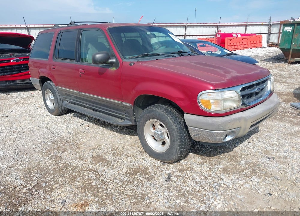 2000 FORD EXPLORER XLT VIN: 1FMZU73E2YZB04827