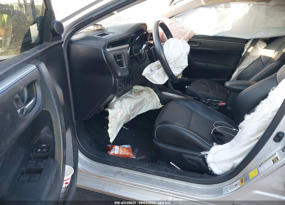 2016 TOYOTA COROLLA VIN: 5YFBURHE9GP547902