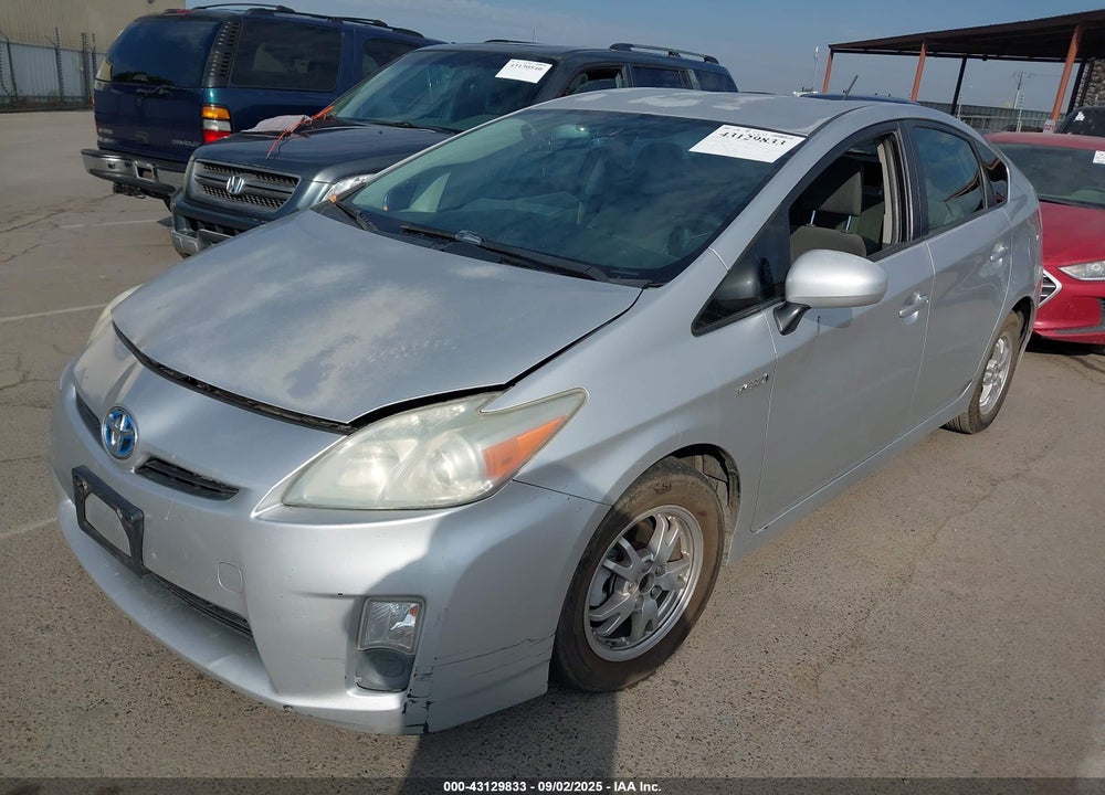 2011 TOYOTA PRIUS TWO VIN: JTDKN3DU2B1461982