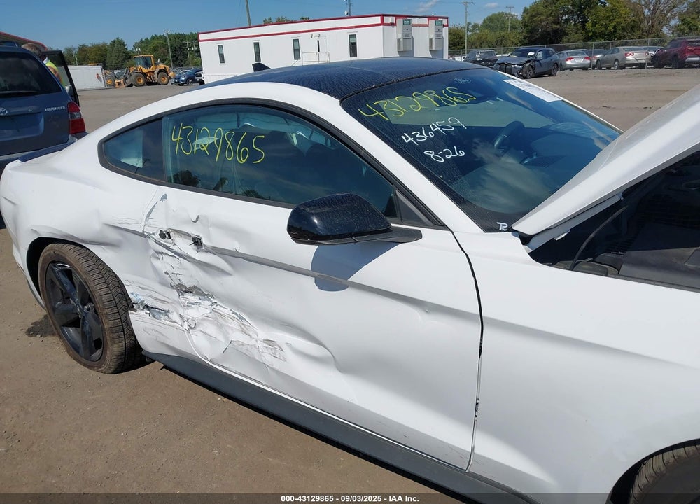 2022 FORD MUSTANG VIN: 1FA6P8THXN5130518