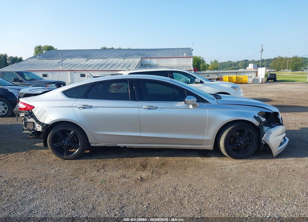 2016 FORD FUSION SE VIN: 3FA6P0T92GR208316