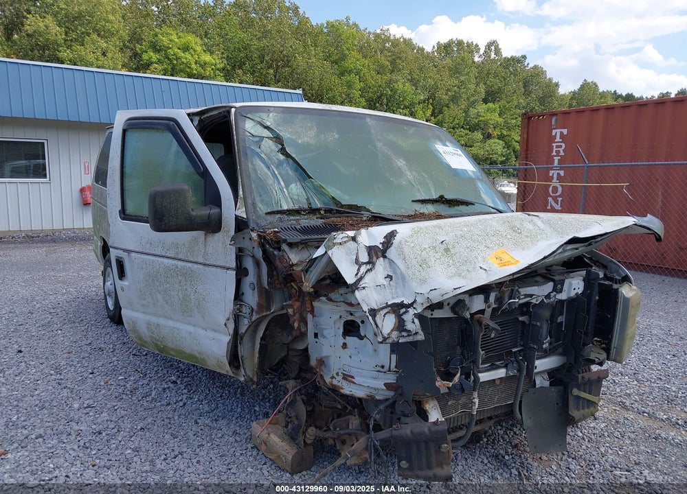 2008 FORD E-350 SUPER DUTY XL/XLT VIN: 1FBNE31L18DB00487