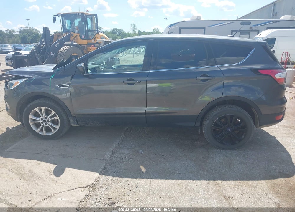 2017 FORD ESCAPE VIN: 1FMCU9G9XHUE99495