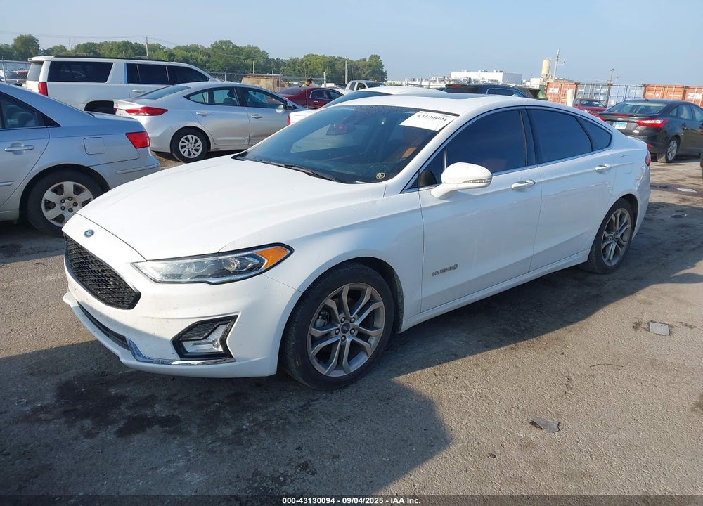 2019 FORD FUSION VIN: 3FA6P0RU9KR123770