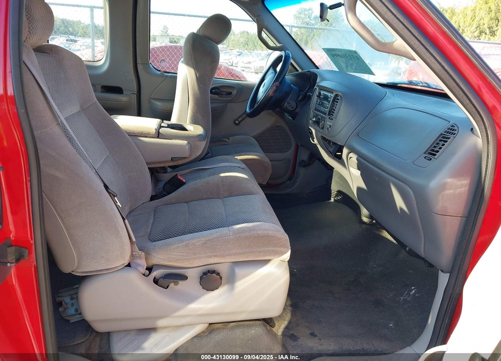 2001 FORD F-150 XL/XLT VIN: 1FTZX17281NA62752