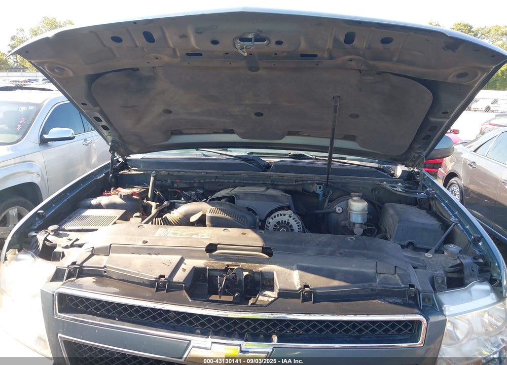 2009 CHEVROLET SUBURBAN 1500 VIN: 1GNFC26039R209916