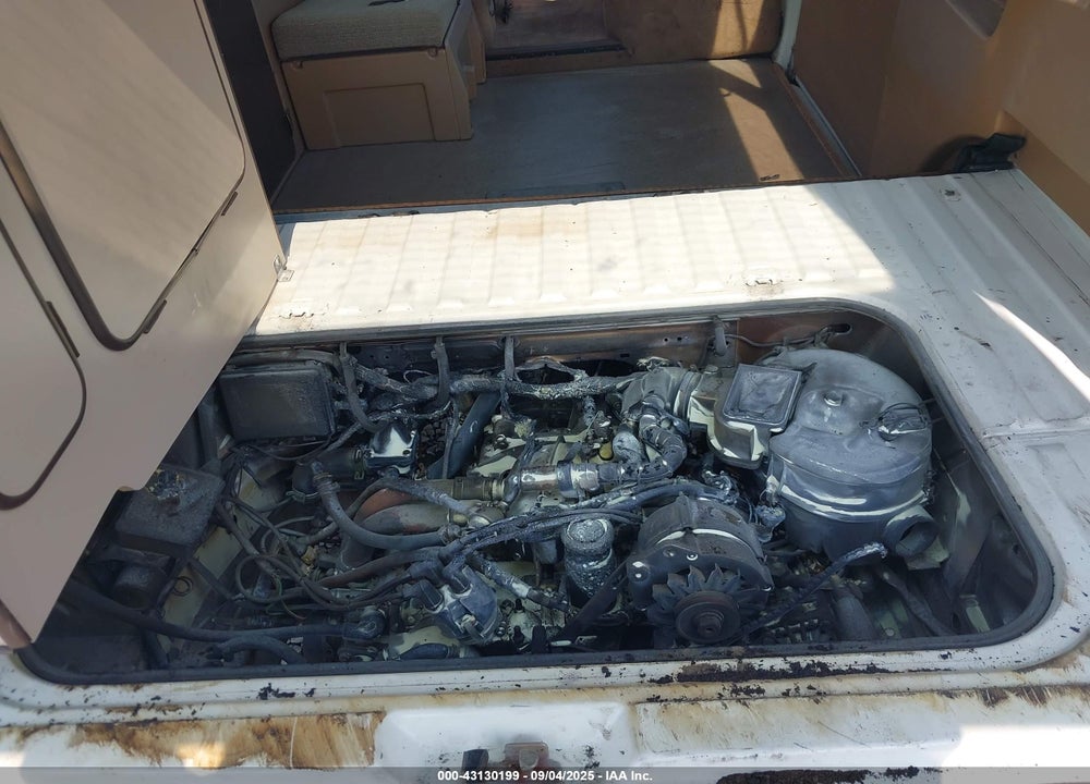 1986 VOLKSWAGEN VANAGON KOMBI VIN: WV2XB0253GH012724