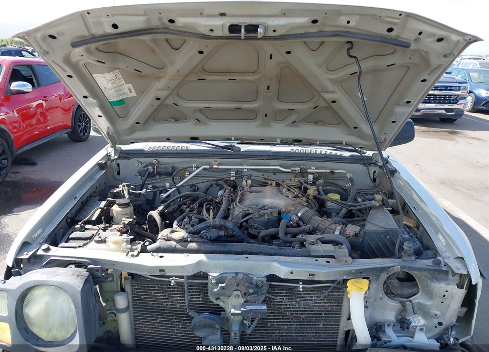 2004 NISSAN XTERRA XE VIN: 5N1ED28Y54C618446