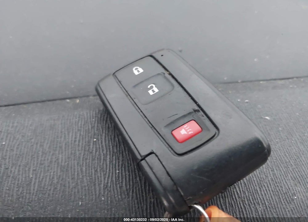 2006 TOYOTA PRIUS VIN: JTDKB20U963177493