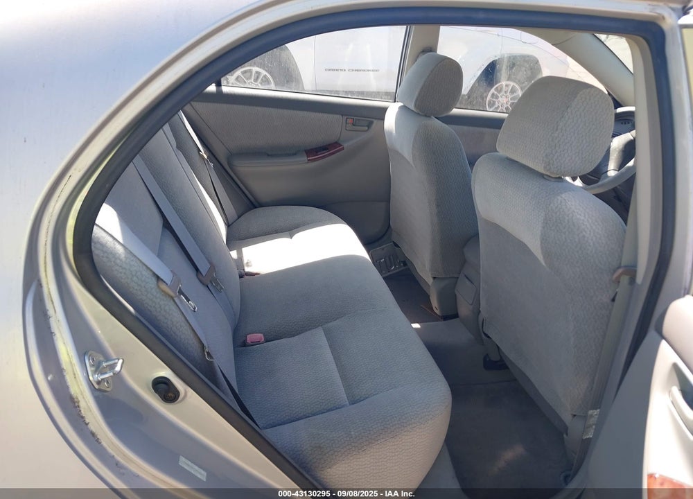 2004 TOYOTA COROLLA LE VIN: 1NXBR32E74Z342015