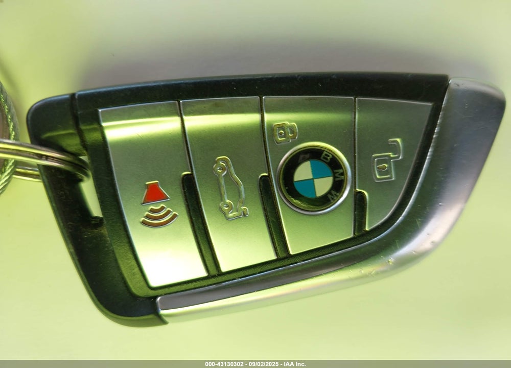 2021 BMW X5 VIN: 5UXCR4C08M9E86467