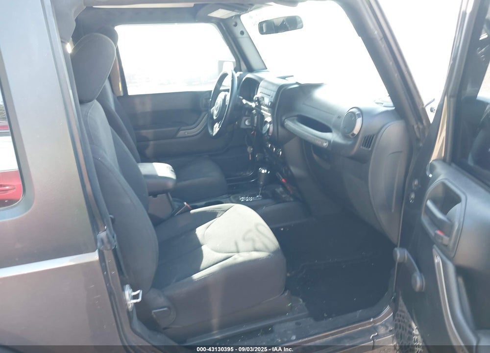 2018 JEEP WRANGLER / VIN: 1C4GJWAGXJL928733