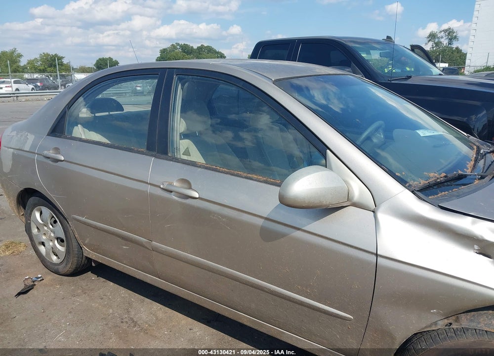 2007 KIA SPECTRA EX VIN: KNAFE121375473375