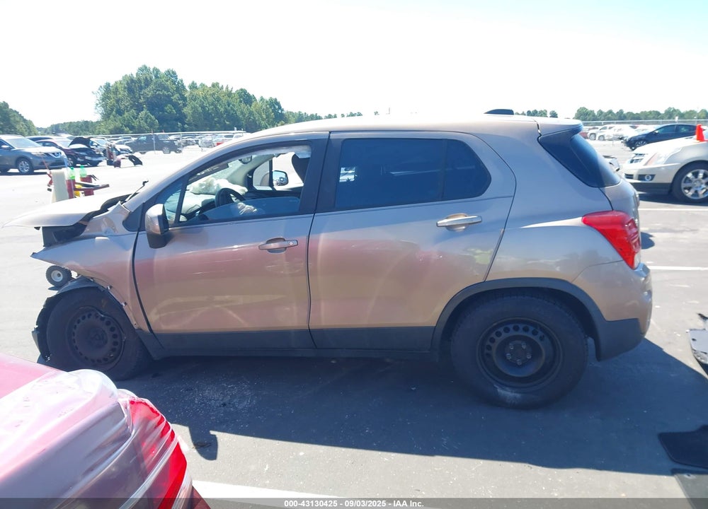2018 CHEVROLET TRAX VIN: 3GNCJKSB0JL349272