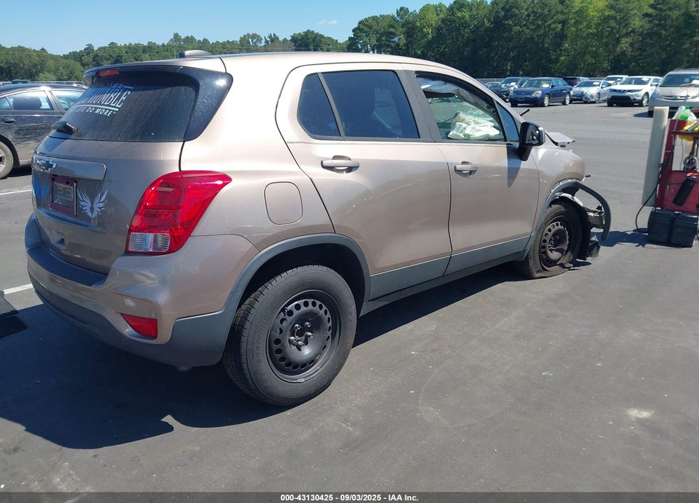 2018 CHEVROLET TRAX VIN: 3GNCJKSB0JL349272