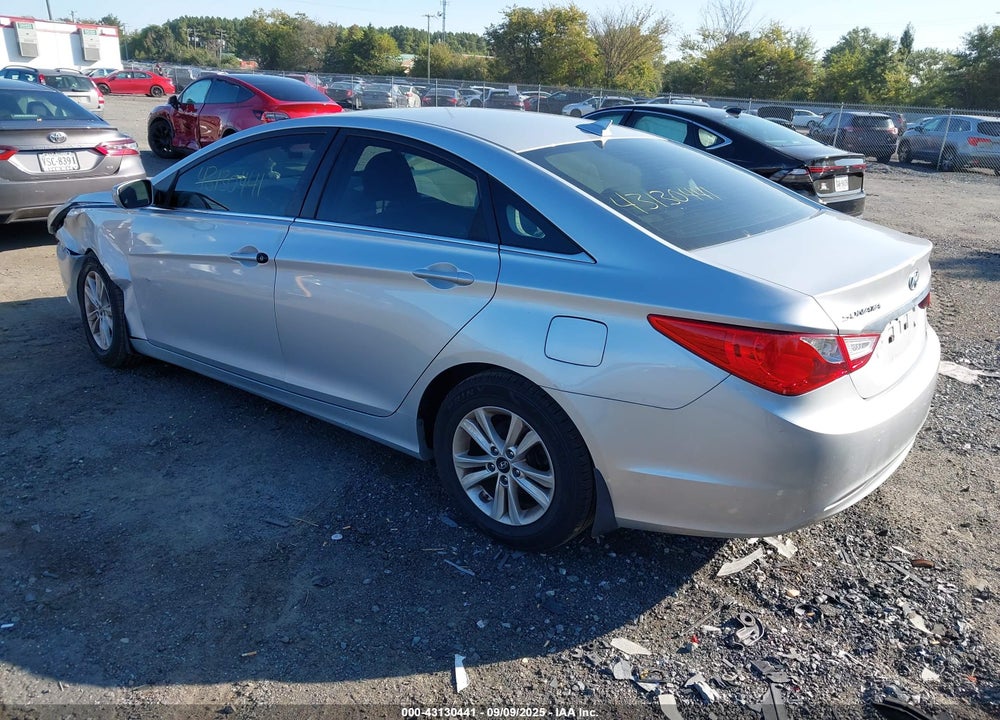 2013 HYUNDAI SONATA VIN: 5NPEB4AC6DH657510