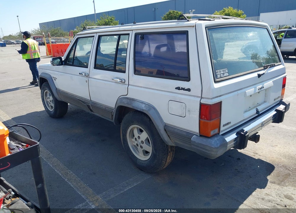 1989 JEEP CHEROKEE LAREDO VIN: 1J4FJ58L1KL641947