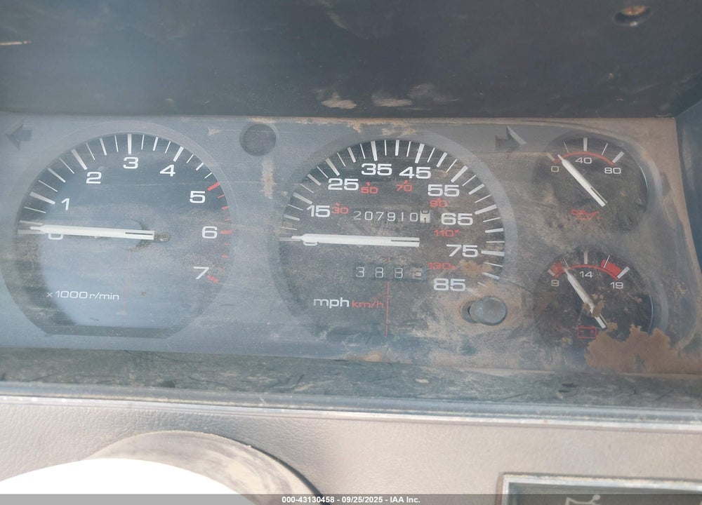 1989 JEEP CHEROKEE LAREDO VIN: 1J4FJ58L1KL641947