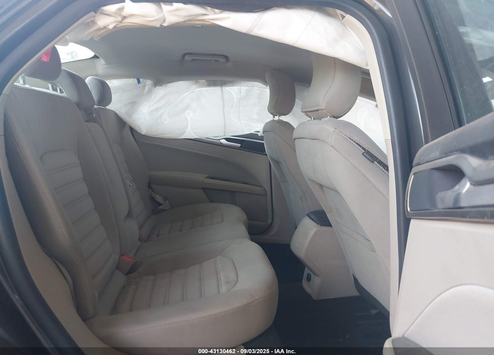 2018 FORD FUSION VIN: 3FA6P0HD0JR281821