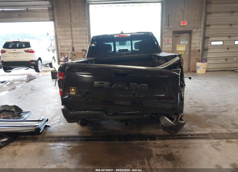 2019 RAM 1500 VIN: 1C6SRFLT2KN740072