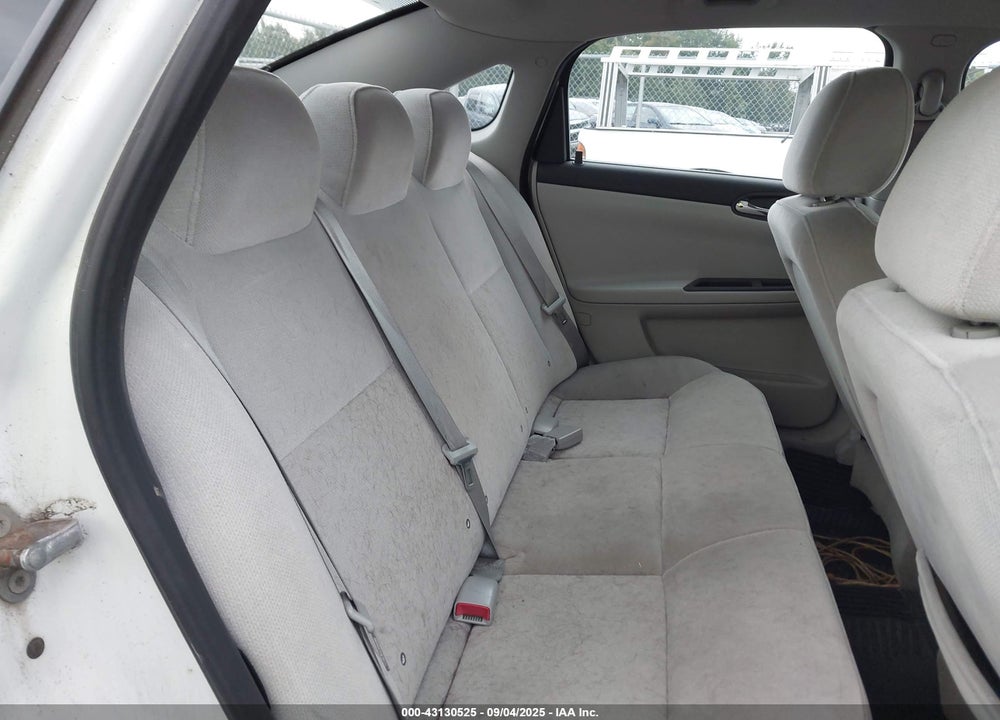 2010 CHEVROLET IMPALA VIN: 2G1WA5EN2A1264053