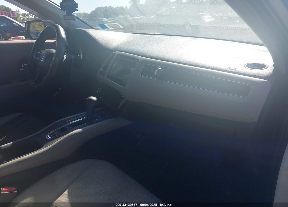 2018 HONDA HR-V VIN: 3CZRU6H51JM723508