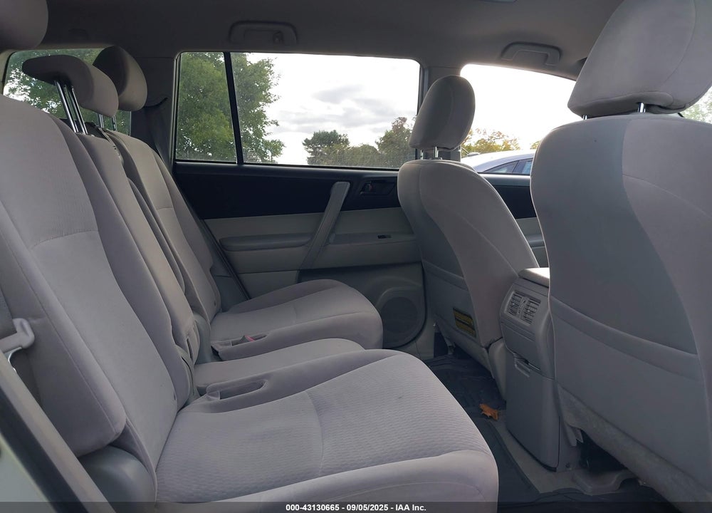2008 TOYOTA HIGHLANDER VIN: JTEES41A882080299