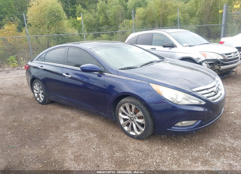 2011 HYUNDAI SONATA SE VIN: 5NPEC4AC2BH057786