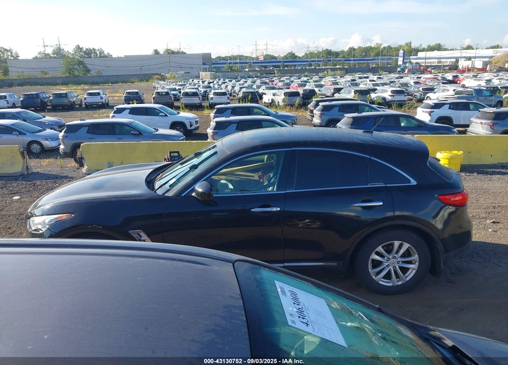 2013 INFINITI FX37 VIN: JN8CS1MW9DM173854