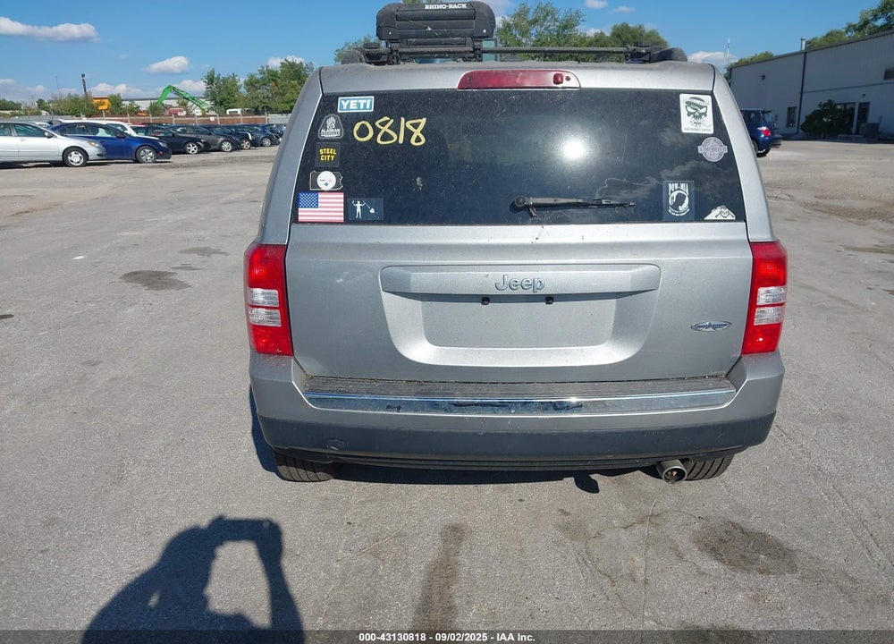 2016 JEEP PATRIOT VIN: 1C4NJPFA7GD740157