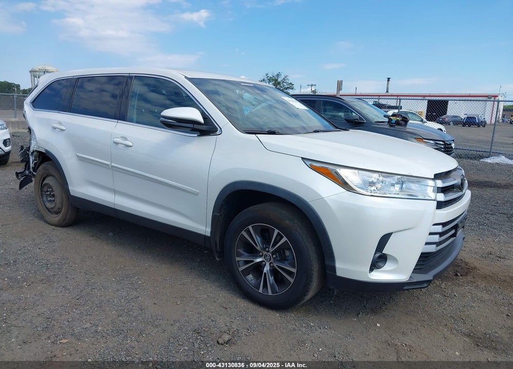 2019 TOYOTA HIGHLANDER LE VIN: 5TDBZRFH6KS727207