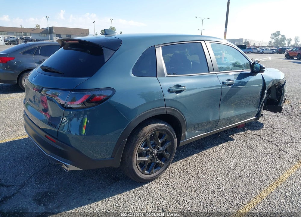 2025 HONDA HR-V VIN: 3CZRZ1H57SM754106